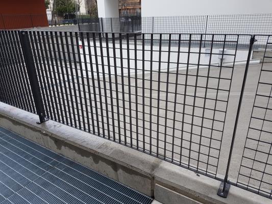 GRIGLIATO MAGLIA QUADRATA